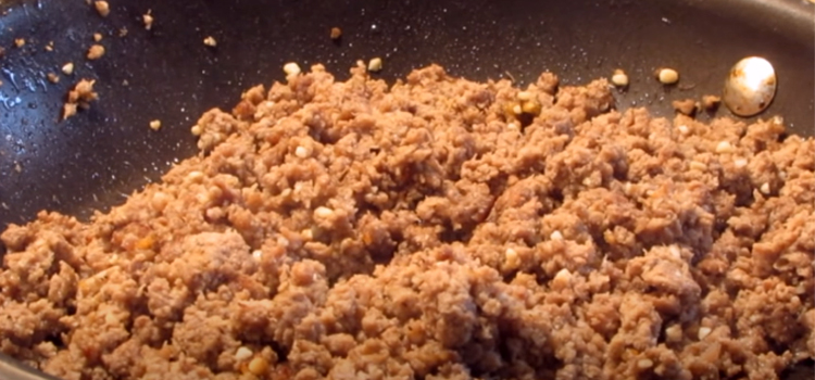 close up shot of a cooked ground turkey in a pan