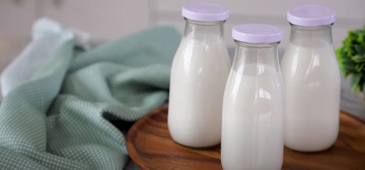 3 bottles of coconut milk