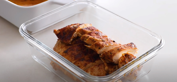 BAKED CHICKEN BREAST ON A GLASS SERVING DISH