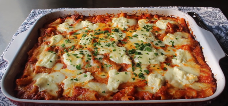 baked ziti on a pan