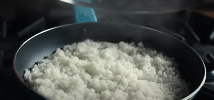 cooking rice