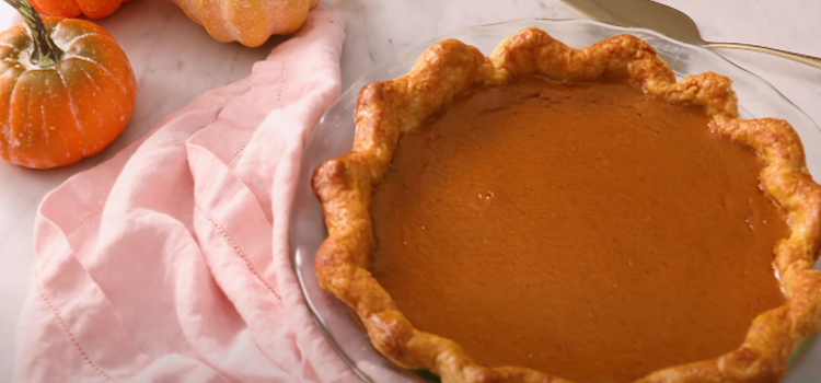 freshly baked pumpkin pie