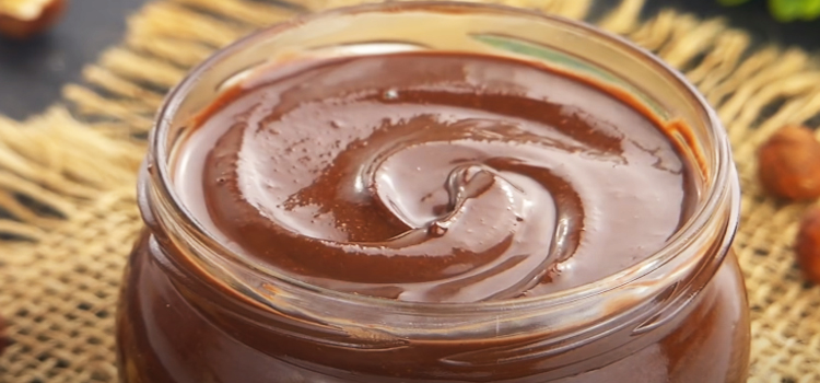 open nutella jar