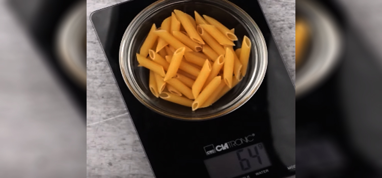 weighing uncooked pasta