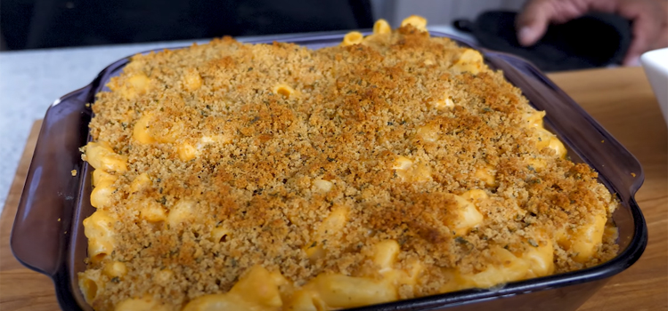 Buffalo Chicken Macaroni and Cheese on a glass pan