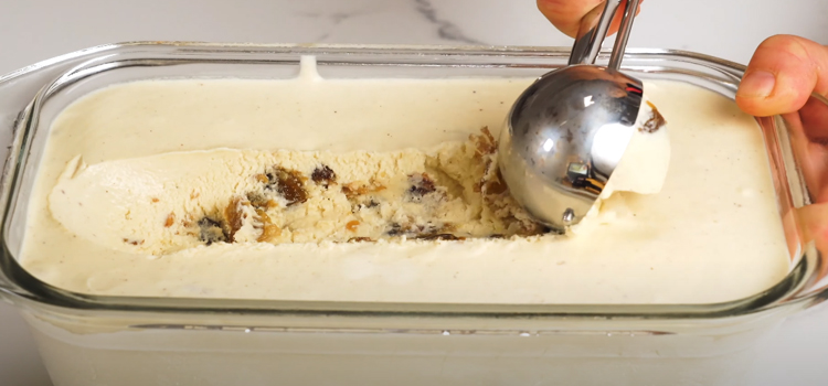 ice cream on a glass pan