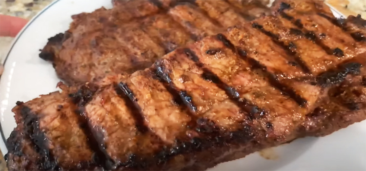 close up shot of grilled steak