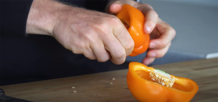 removing the seed of the pepper