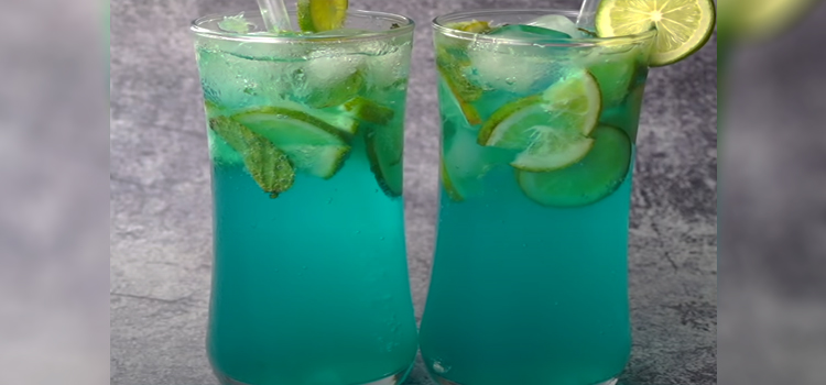 2 Glasses of Blue Lemonade