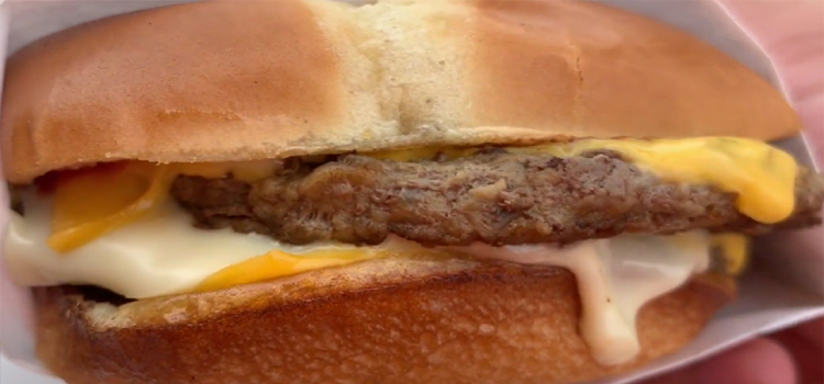 Close Up Shot of Jack in the Box Ultimate Cheeseburger