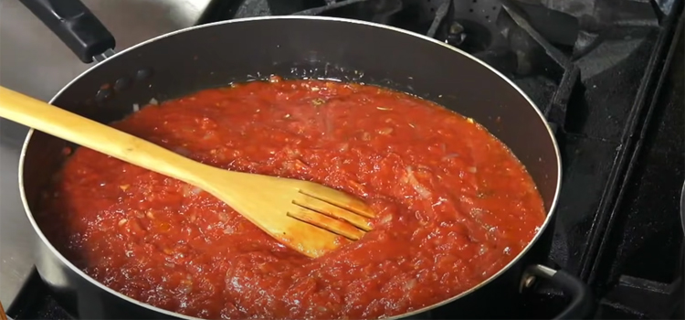 Cooking Marinara Sauce