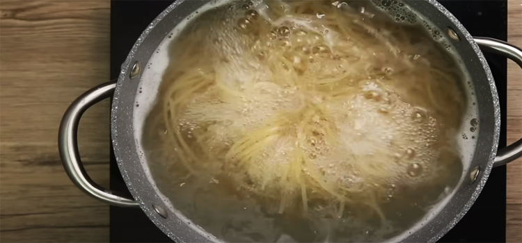 Cooking Pasta on a Pot