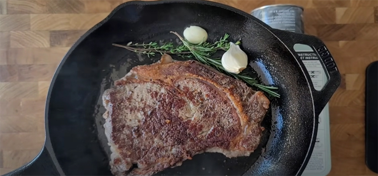 Cooking Steak with Garlic and Rosemary