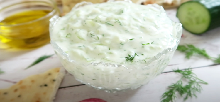 Creamy Cucumber Sauce on a Glass Bowl