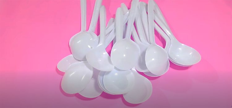 Image of Plastic Spoons