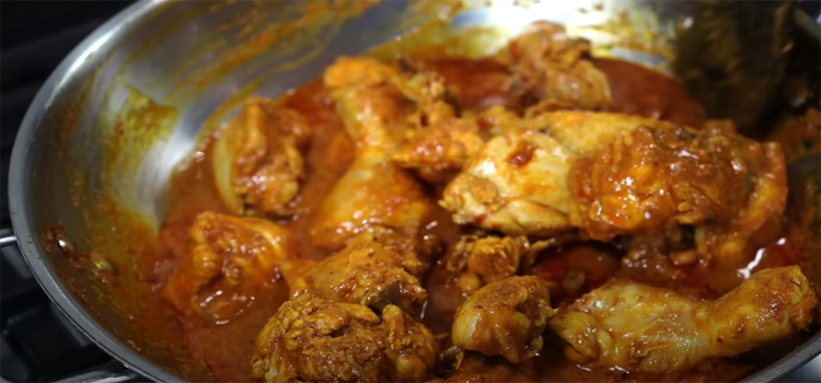 Cooking Chicken Curry on a Pan