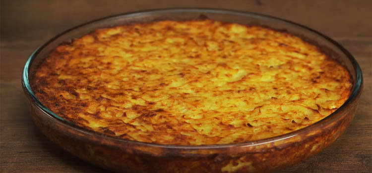 Potato Kugel on a Baking Glass Pan