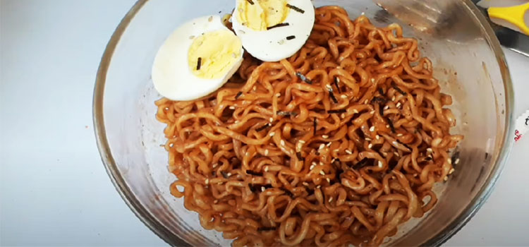 Samyang Noodles on a Glass Bowl