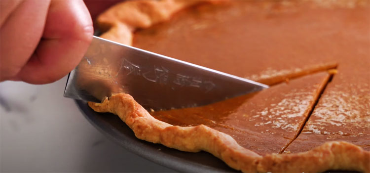 Slicing Pumpkin Pie