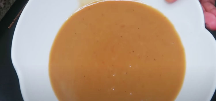 Close Up Image of Gravy