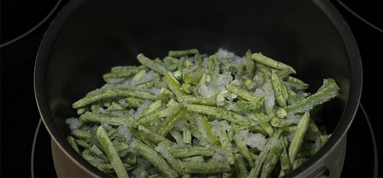 Frozen Greean Beans on a Pot